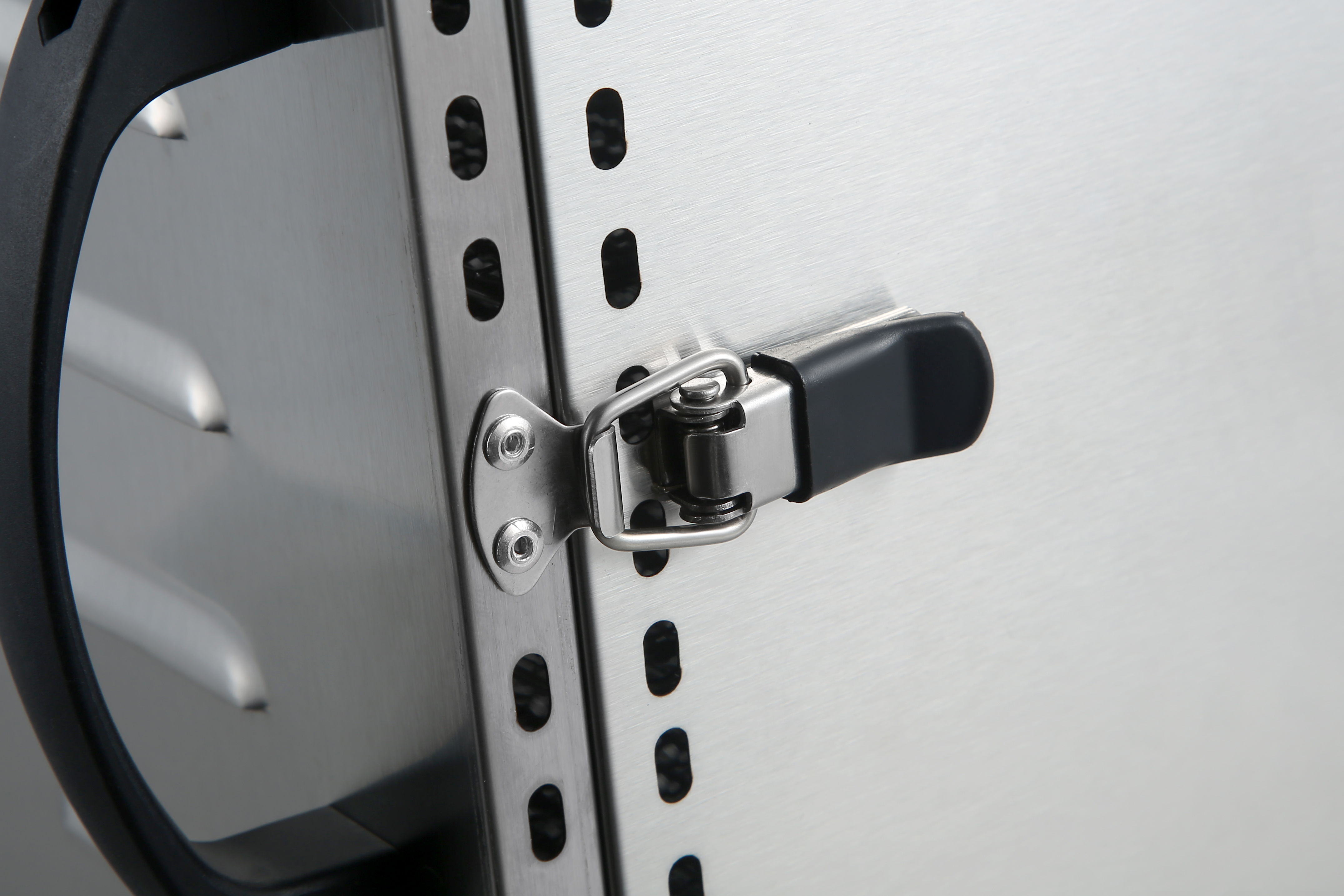 Дегидратор т.м. EKSI серии EKD, мод. EKD-16G, 570x470x690 мм, 1500Вт, 220В, 30-90С, 16 решеток 380*280 мм, таймер 12 часов, корпус и решетки нерж.сталь.