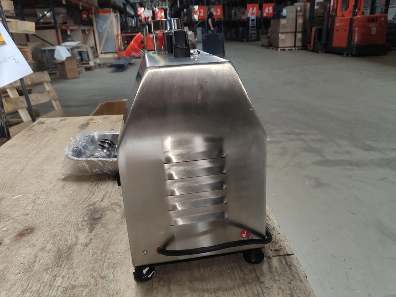 S01_Мясорубка EKSI EHO-22A, нерж