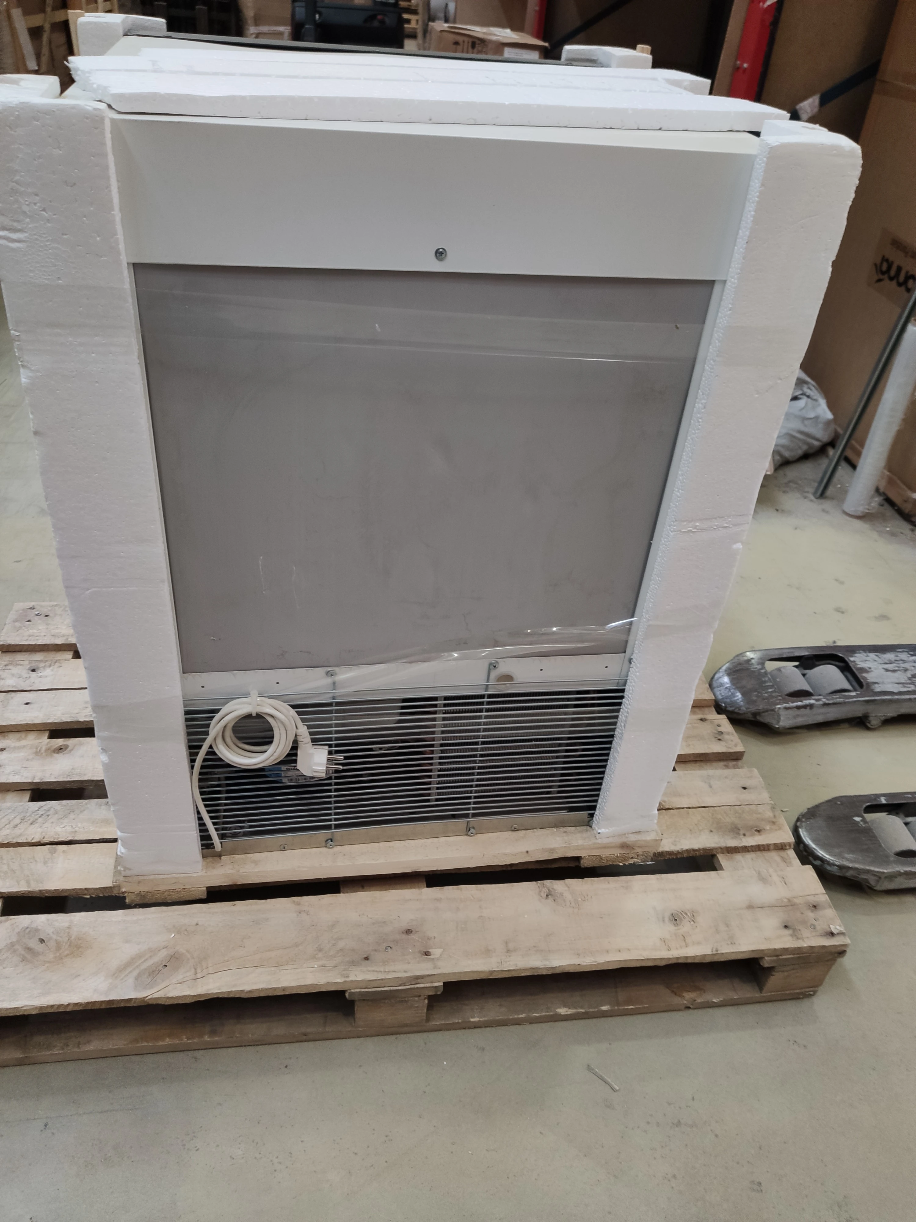 S01_Шкаф холодильный среднетемпературный DM102-Bravo (ШХ-02)