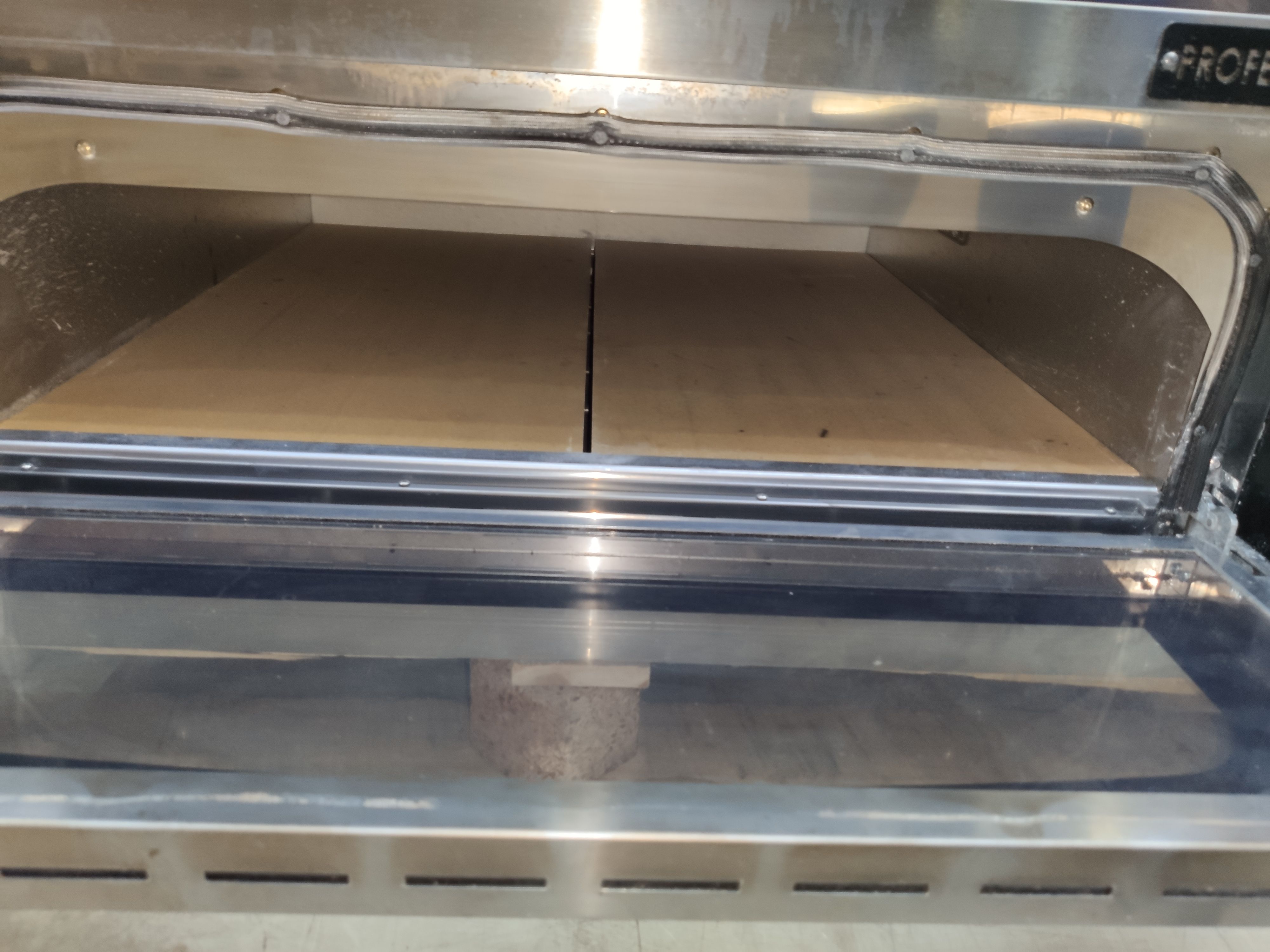 S02_2_Печь для пиццы т.м. WLBake серии WellPizza, мод. Professionale 44D