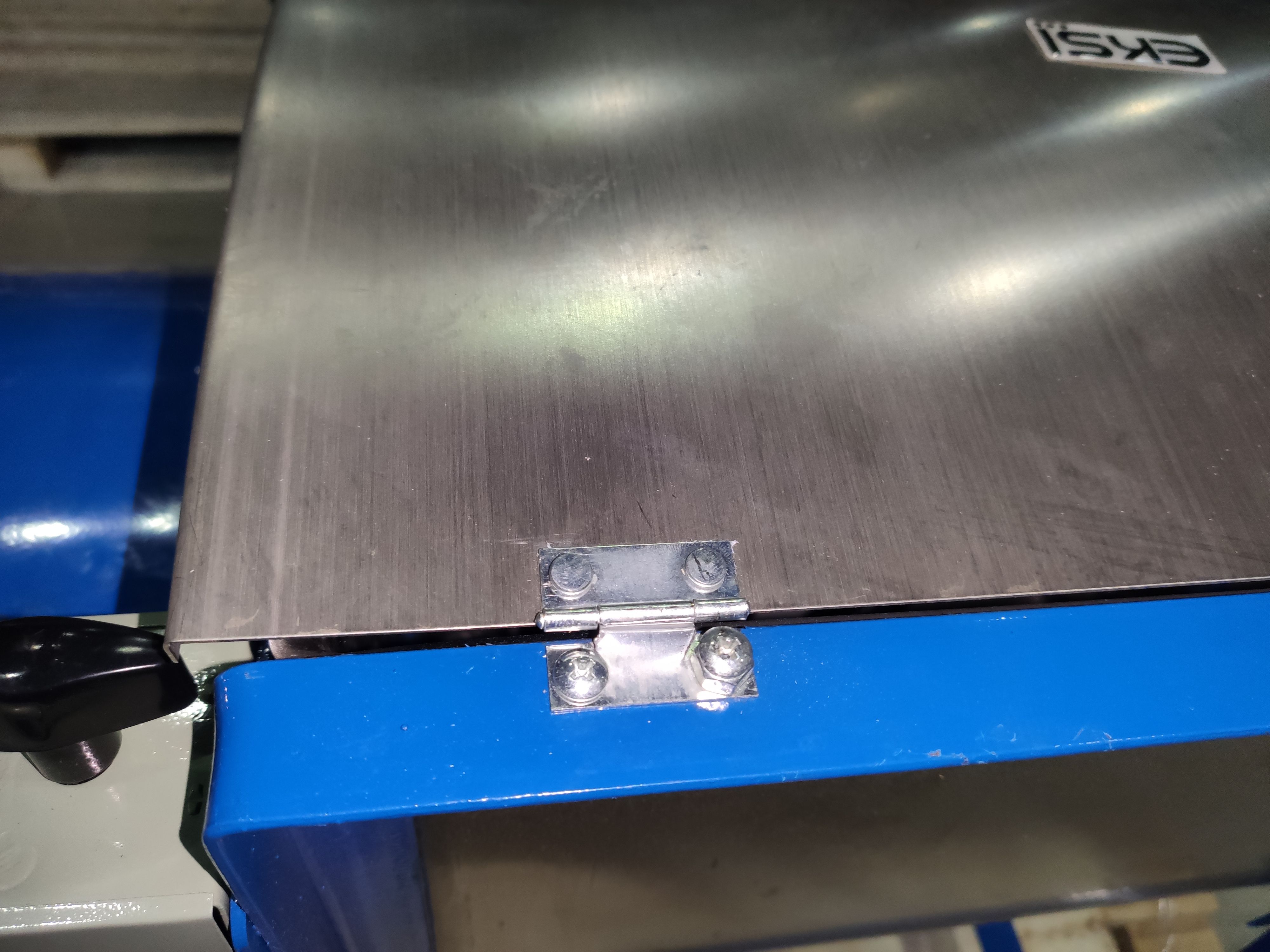 S01_Машина тестомесильная для крутого теста т.м. EKSI серии EHM, мод. EHM-25