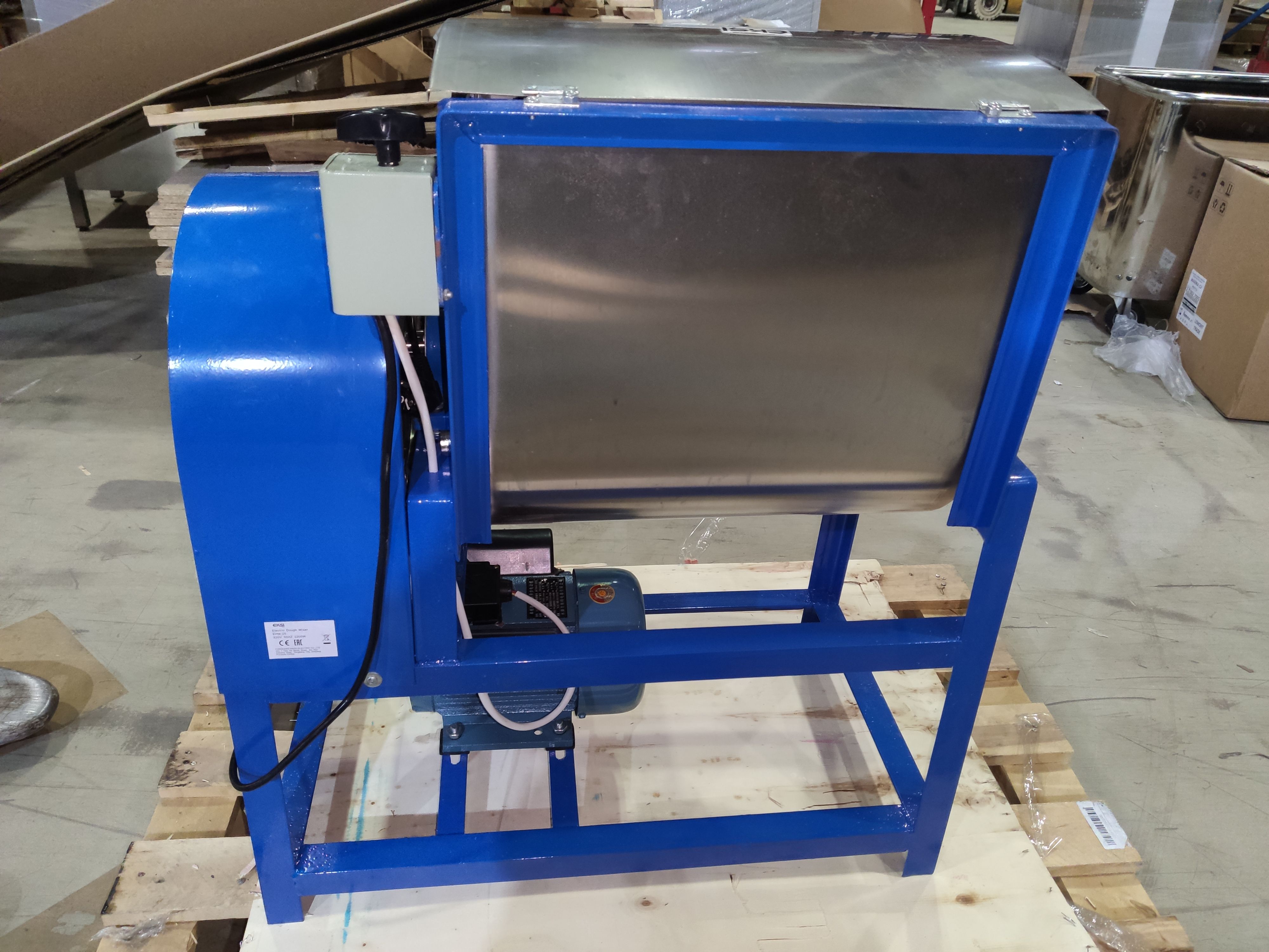 S01_Машина тестомесильная для крутого теста т.м. EKSI серии EHM, мод. EHM-25