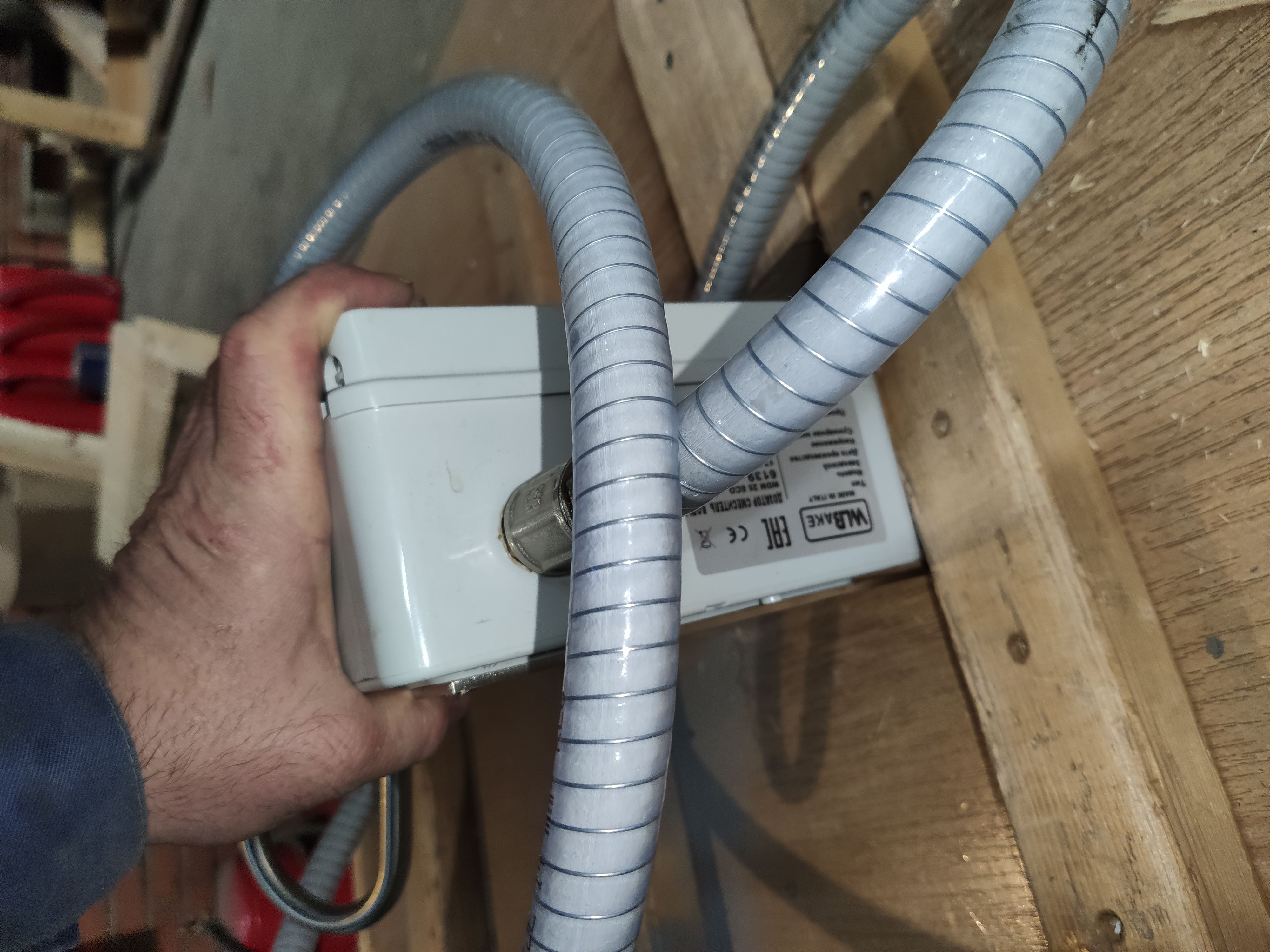 S01_Дозатор воды WLBake WDM 25 ECO, в комплекте со шлангом и фитингами