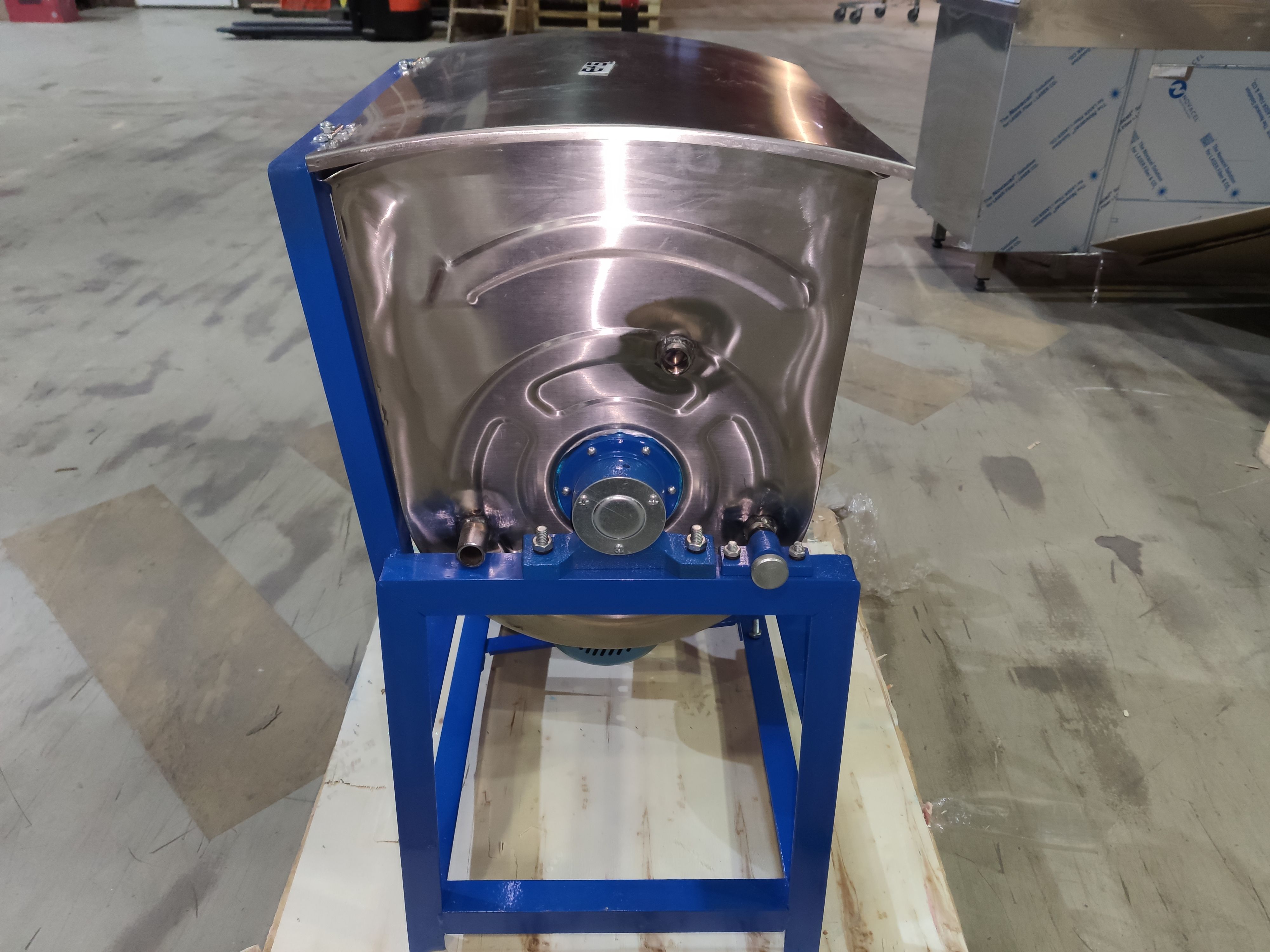 S01_Машина тестомесильная для крутого теста т.м. EKSI серии EHM, мод. EHM-25