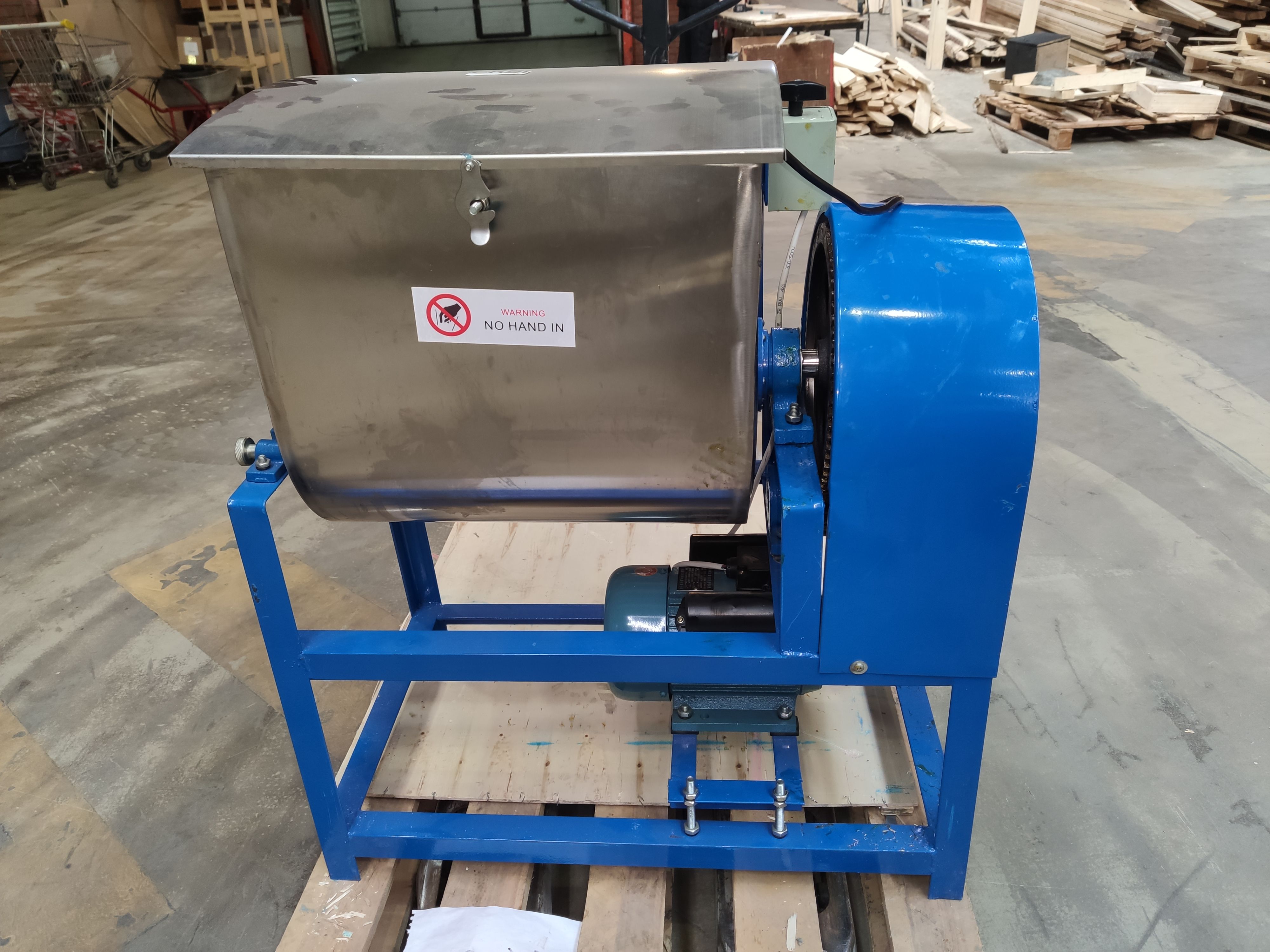 S01_Машина тестомесильная для крутого теста т.м. EKSI серии EHM, мод. EHM-25