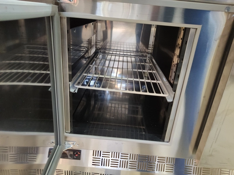 S01_Стол охлаждаемый высокотемпературный тип HT модель SLE2-111GN (1/6) для салатов (с крышкой)