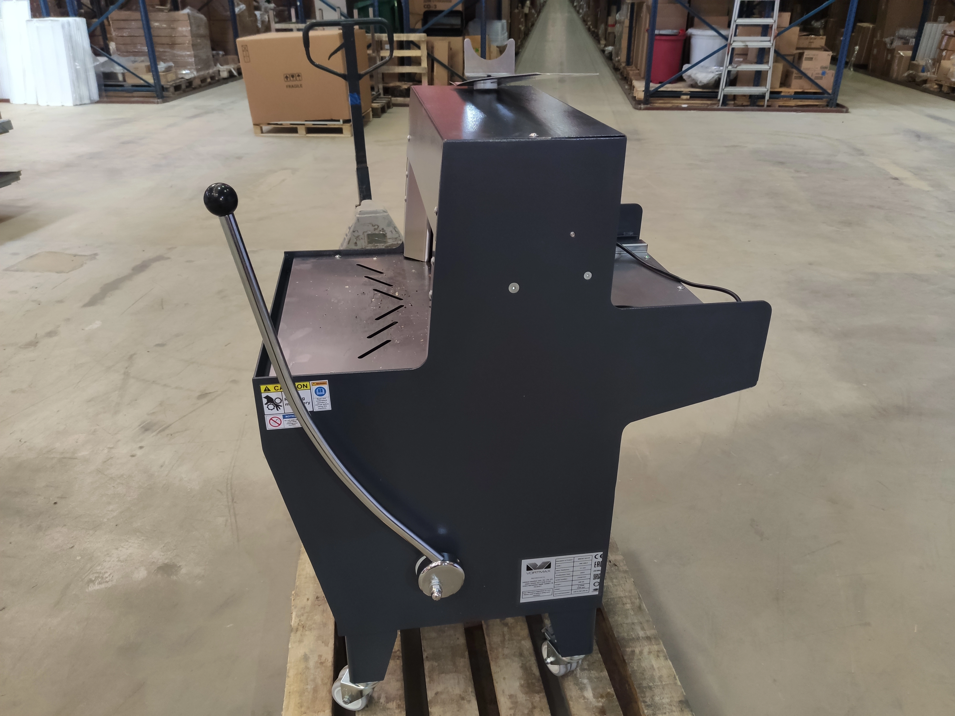 S01_Хлеборезка Vortmax VBS 430-F