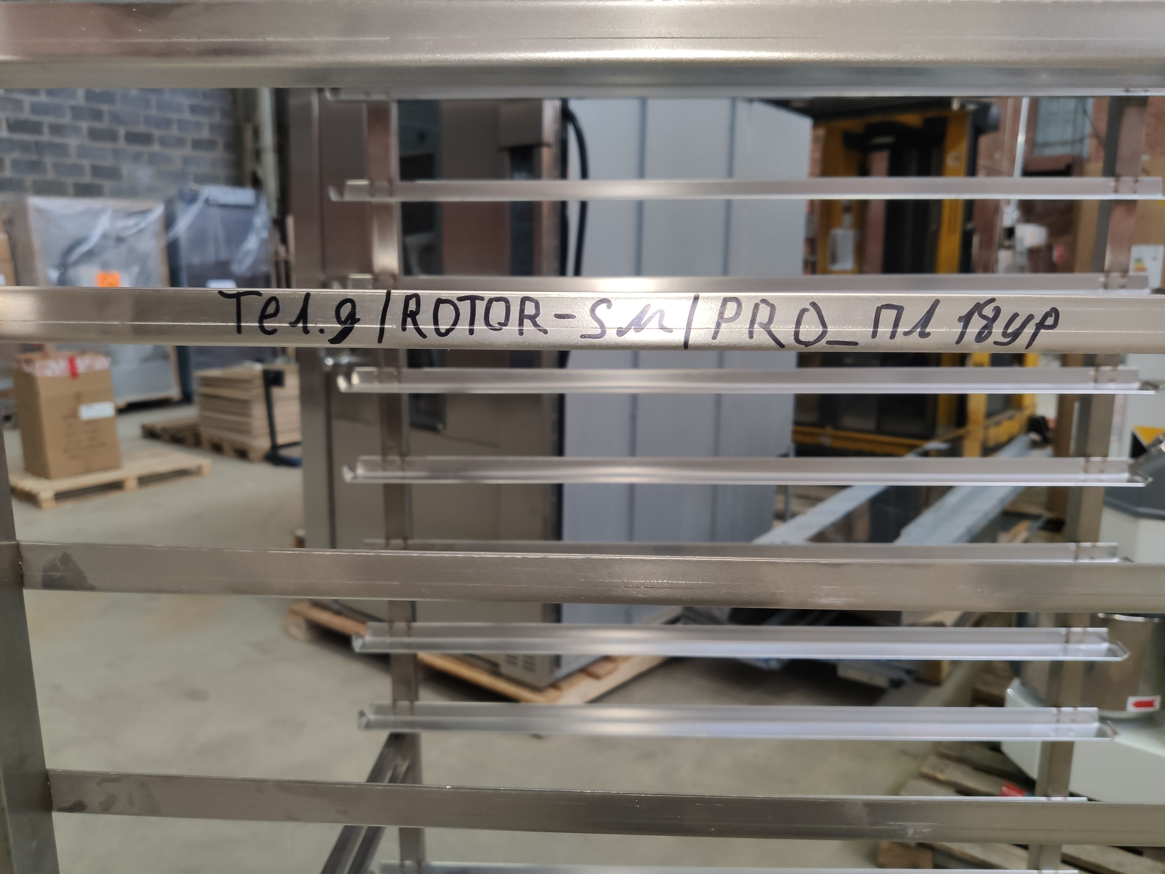 S01_Тележка-шпилька для печи ротационной WLBake ROTOR Smart / PRO, 18ур