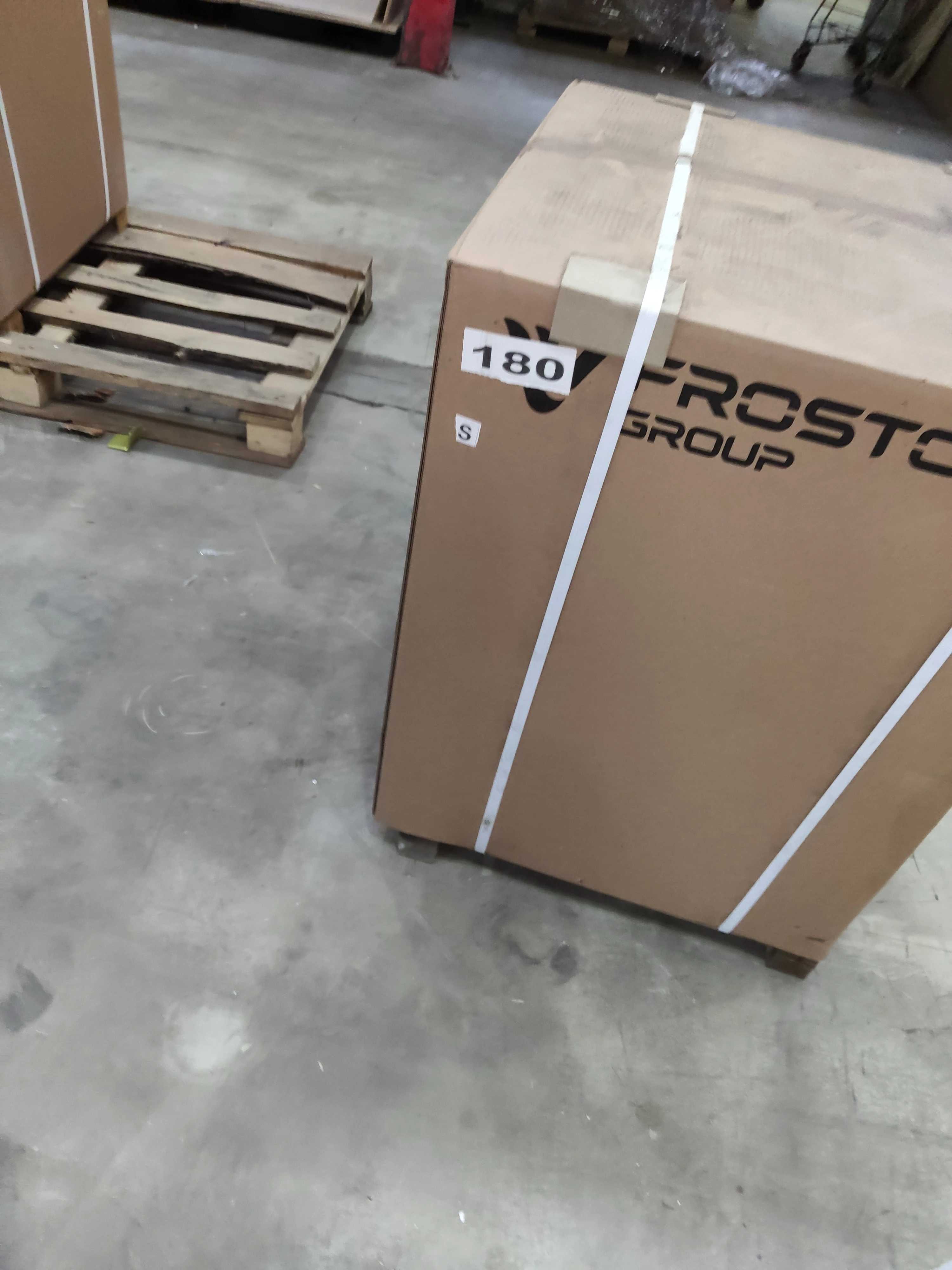 S01_Ларь морозильный Frostor серии Standart, F 180 S