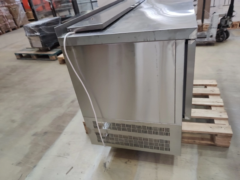 S01_Стол охлаждаемый высокотемпературный тип HT модель SLE2-111GN (1/6) для салатов (с крышкой)