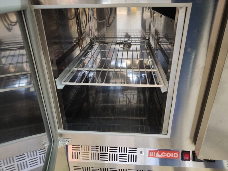 S01_Стол охлаждаемый высокотемпературный тип HT модель SLE2-111GN (1/6) для салатов (с крышкой)