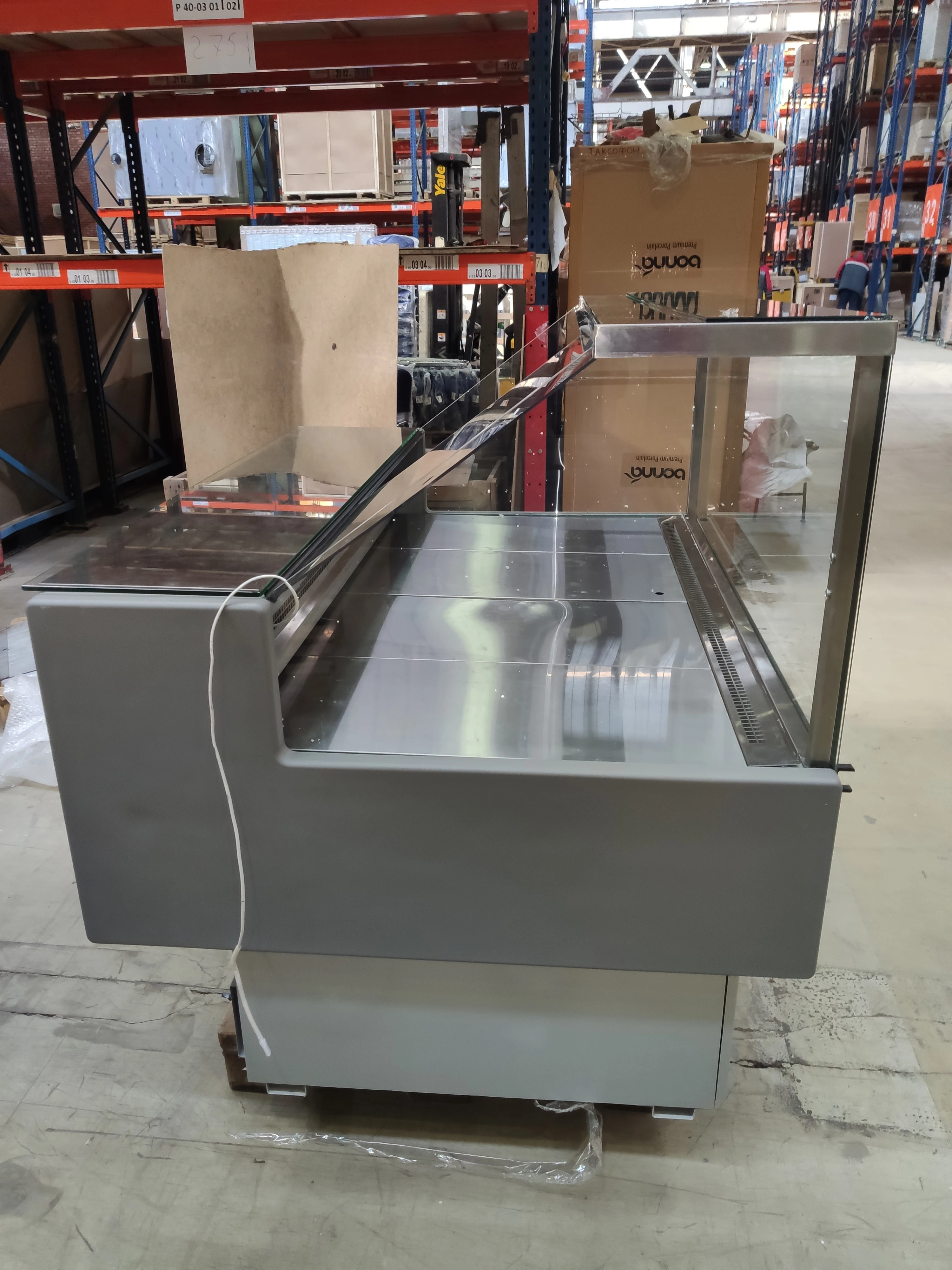 S03_Витрина среднетемпературная Carboma GC110 SV 1,5-1, с боковинами, 0011-9006, холодильная