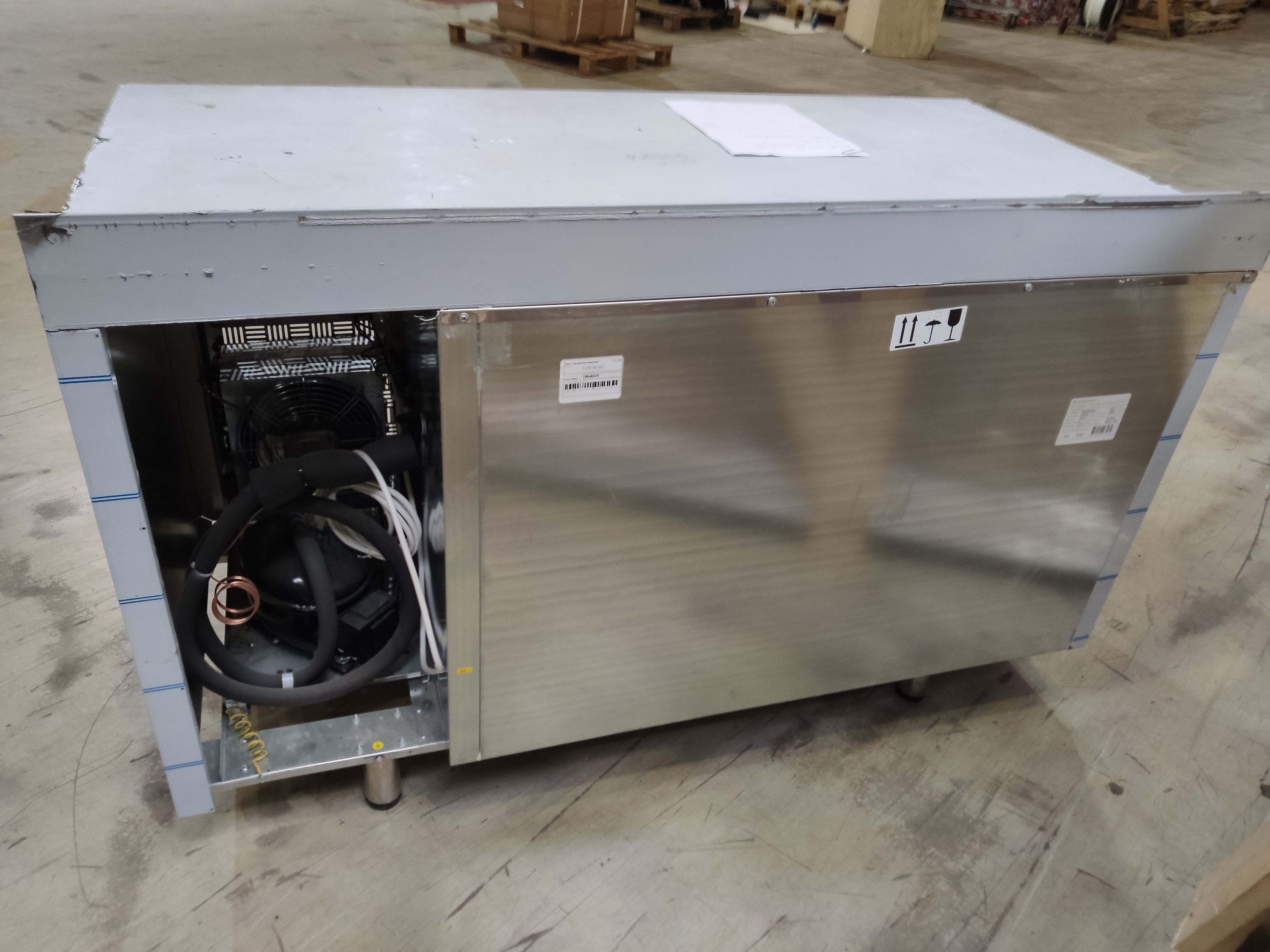 S01_Стол холодильный HICOLD GN 11/TN