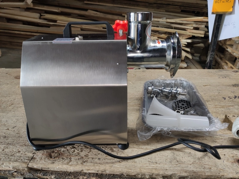 S01_Мясорубка EKSI EHO-22A, нерж